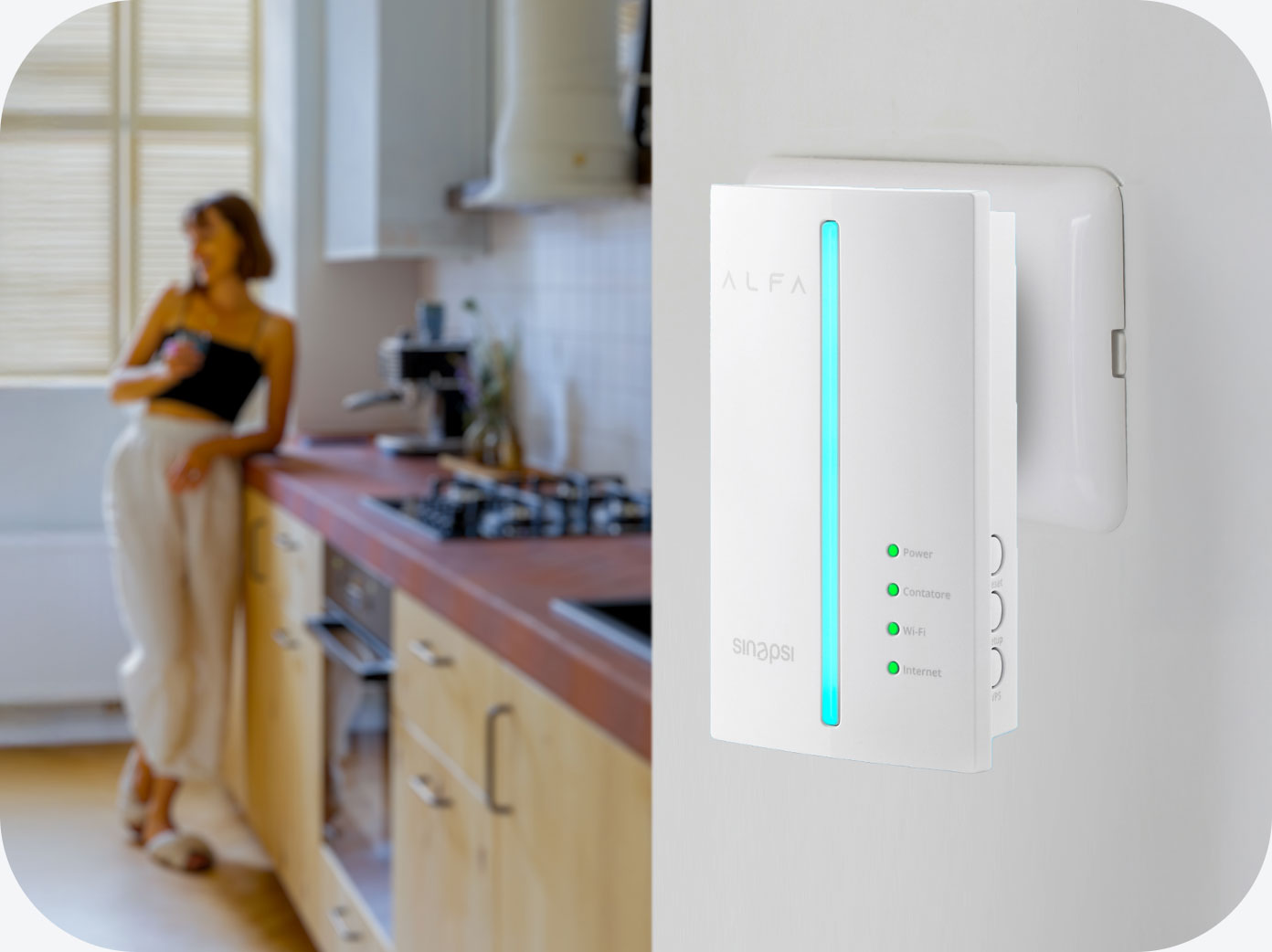 Dispositivo domestico per il monitoraggio dei consumi energetici in tempo reale